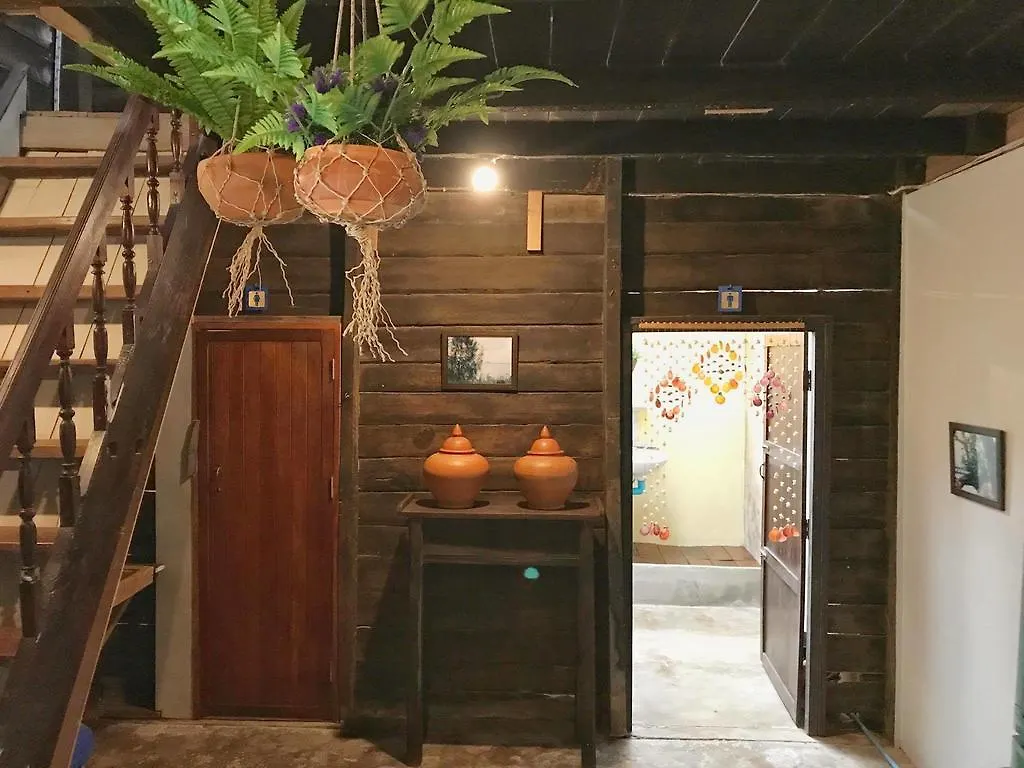 קו לנטה Copa Lanta Guesthouse בית נופש